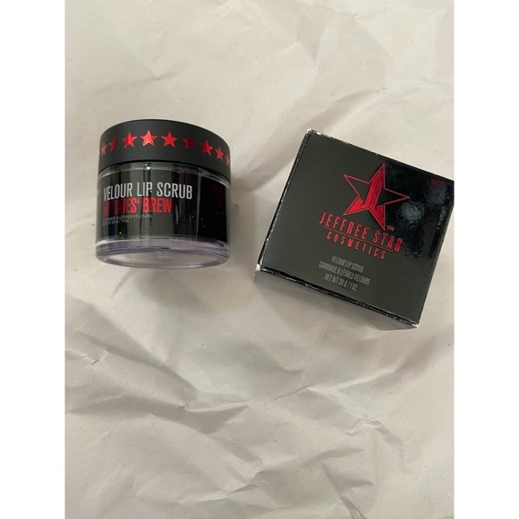 Jeffree Star Velour Lip Scrub Witches Brew New in box - Picture 1 of 4